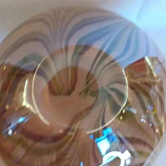 Vintage Hand Blown Vase 8 1/4" - Picture 4 of 4